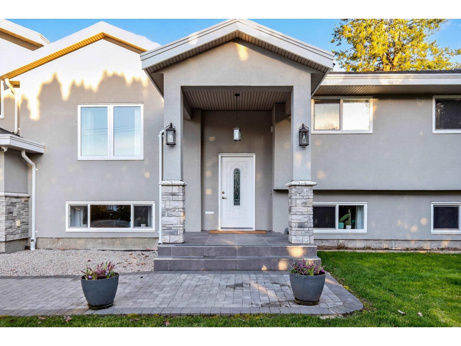 9044 144 Street, Surrey, British Columbia  V3V 5Z8 - Photo 3 - R3097083