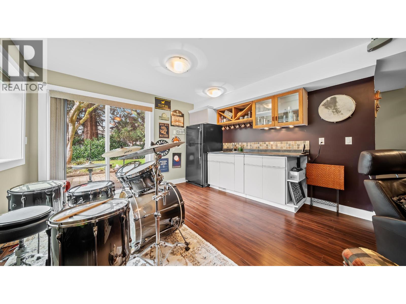 5503 Brookdale Court, Burnaby, British Columbia  V5B 2C6 - Photo 26 - R3094766