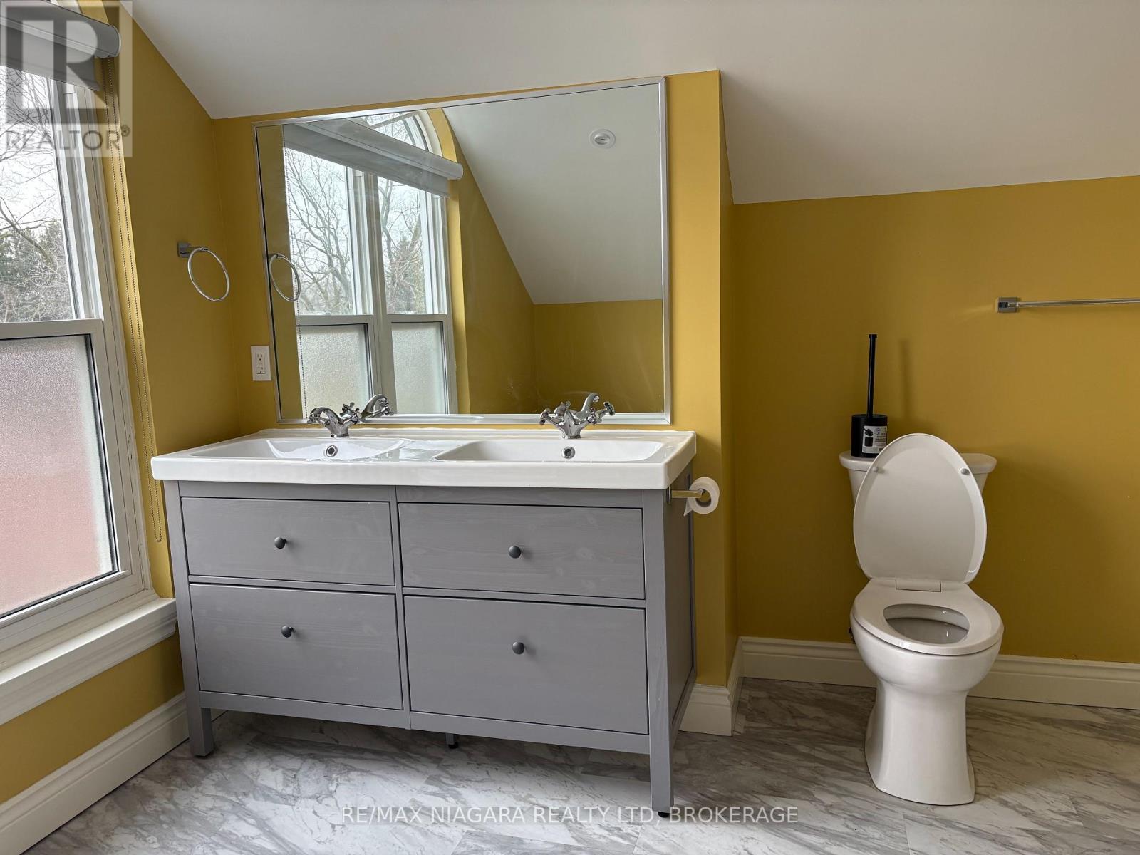 549 Ridge Road N, Fort Erie, Ontario  L0S 1N0 - Photo 17 - X12855640