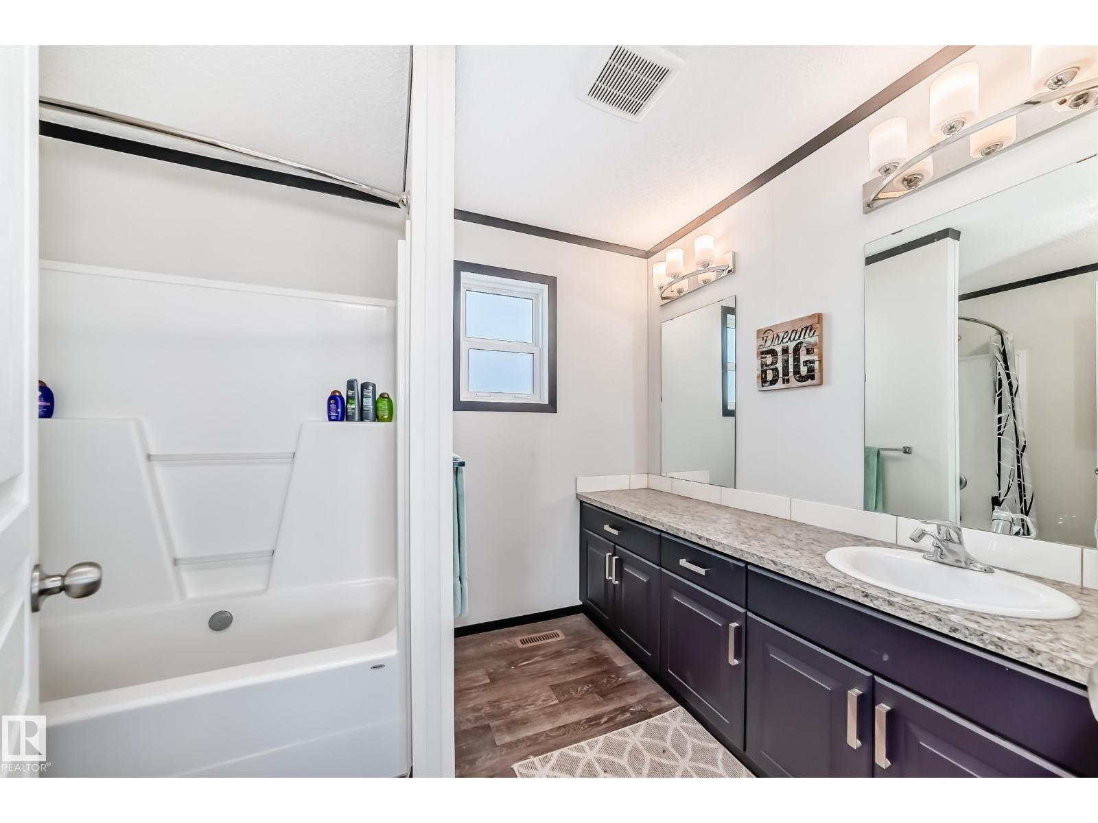 115 Hawthorn Dr, Morinville, Alberta  T8R 2P7 - Photo 33 - E4476112