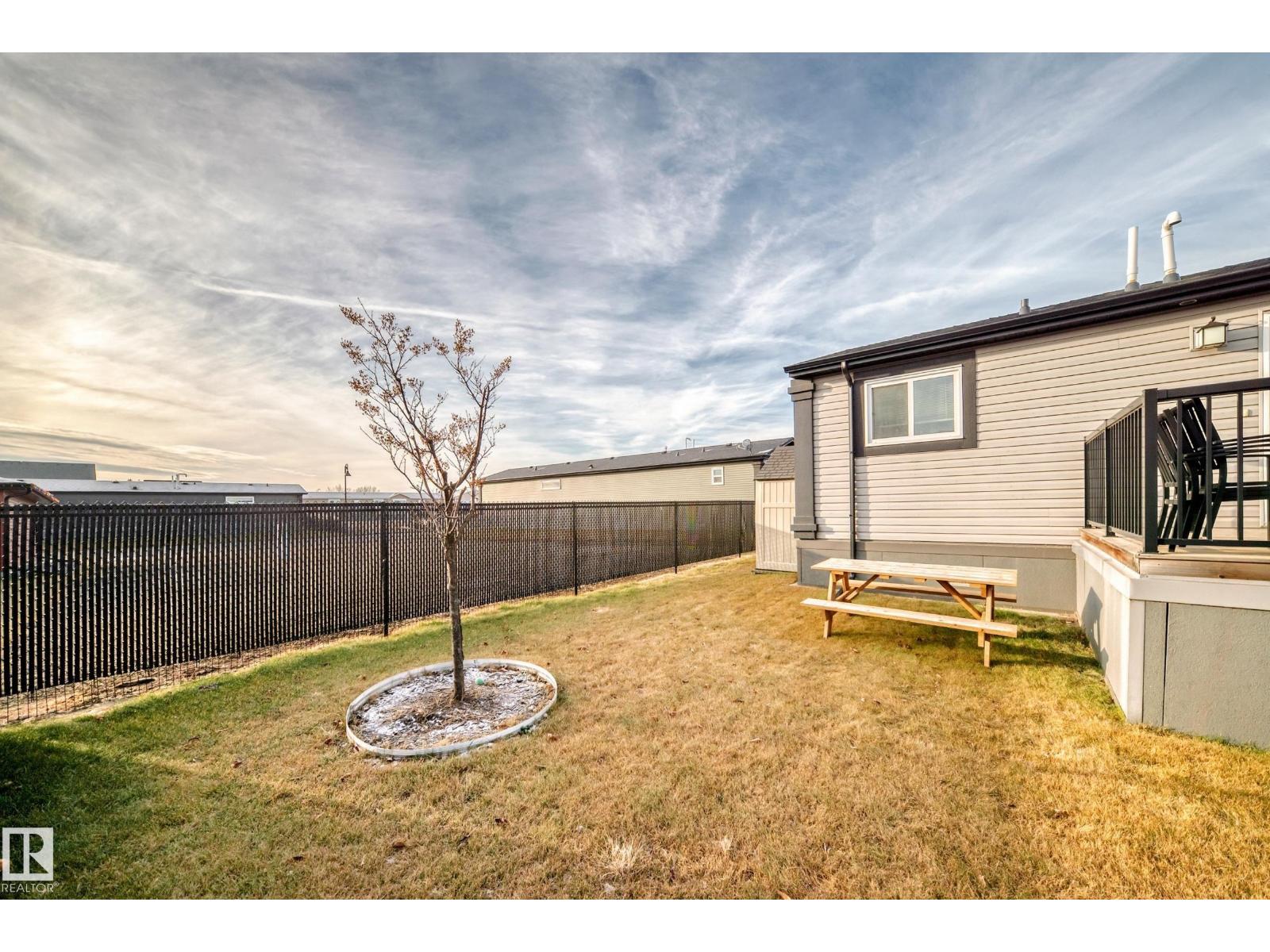 115 Hawthorn Dr, Morinville, Alberta  T8R 2P7 - Photo 44 - E4476112