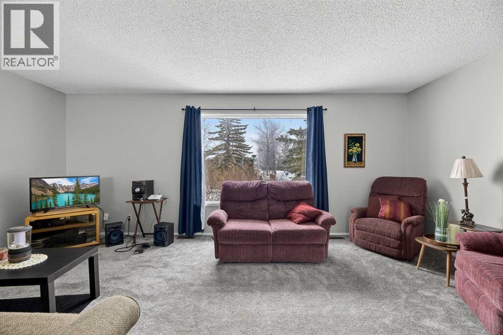 6119 53 Street, Olds, Alberta  T4H 1L2 - Photo 3 - A2289414