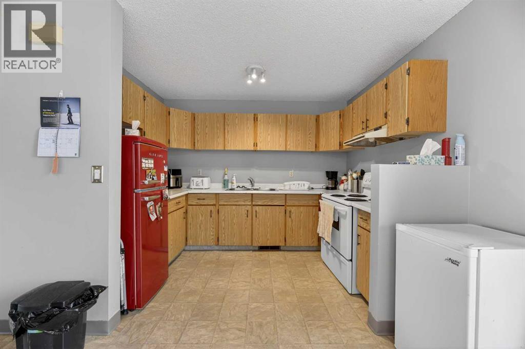 6119 53 Street, Olds, Alberta  T4H 1L2 - Photo 7 - A2289414