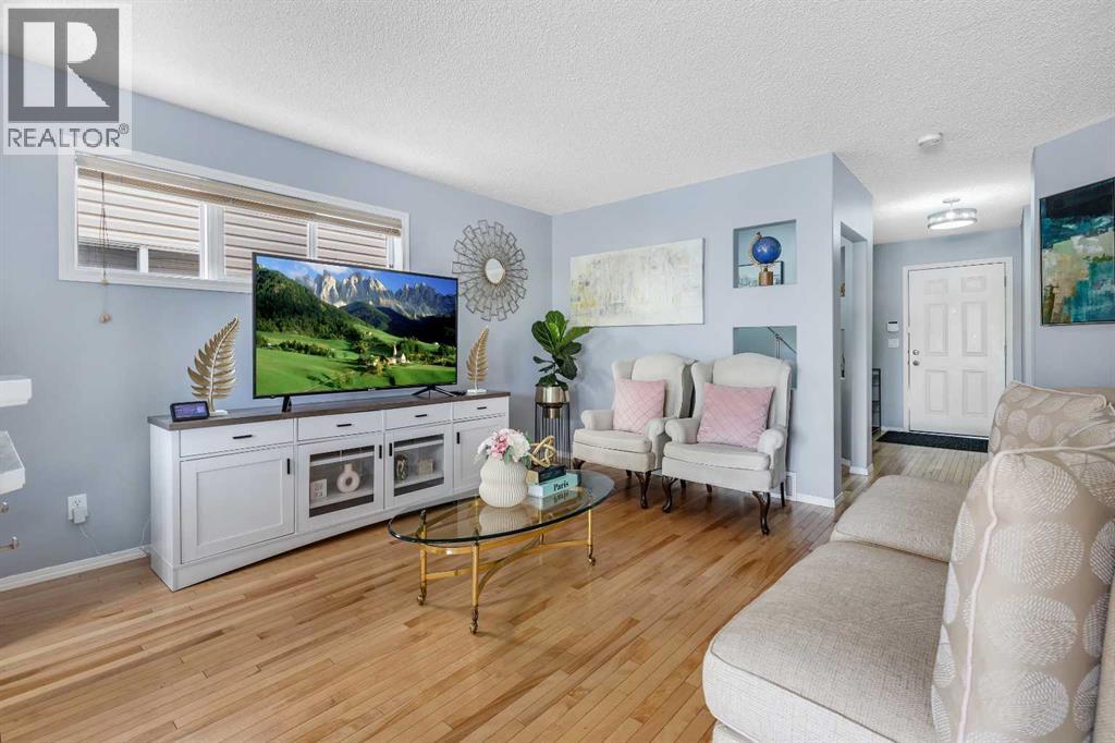 12 Cranberry Green Se, Calgary, Alberta  T3M 1L5 - Photo 12 - A2291234