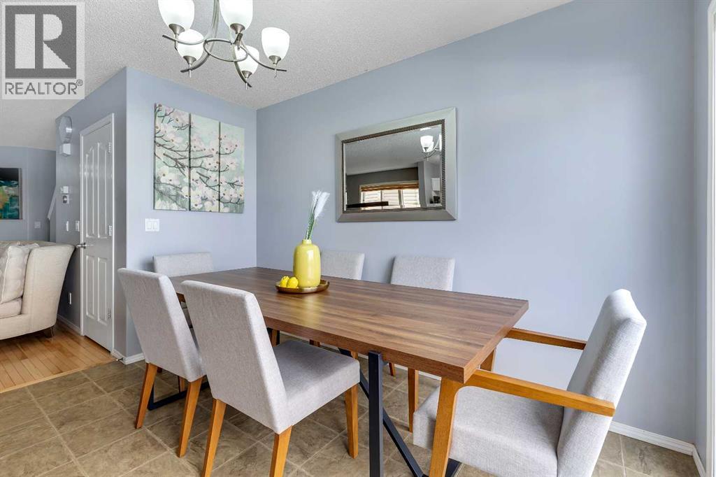 12 Cranberry Green Se, Calgary, Alberta  T3M 1L5 - Photo 13 - A2291234