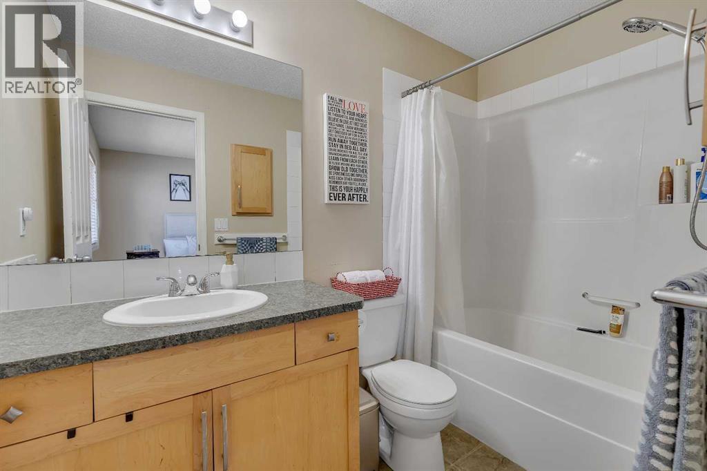 12 Cranberry Green Se, Calgary, Alberta  T3M 1L5 - Photo 27 - A2291234