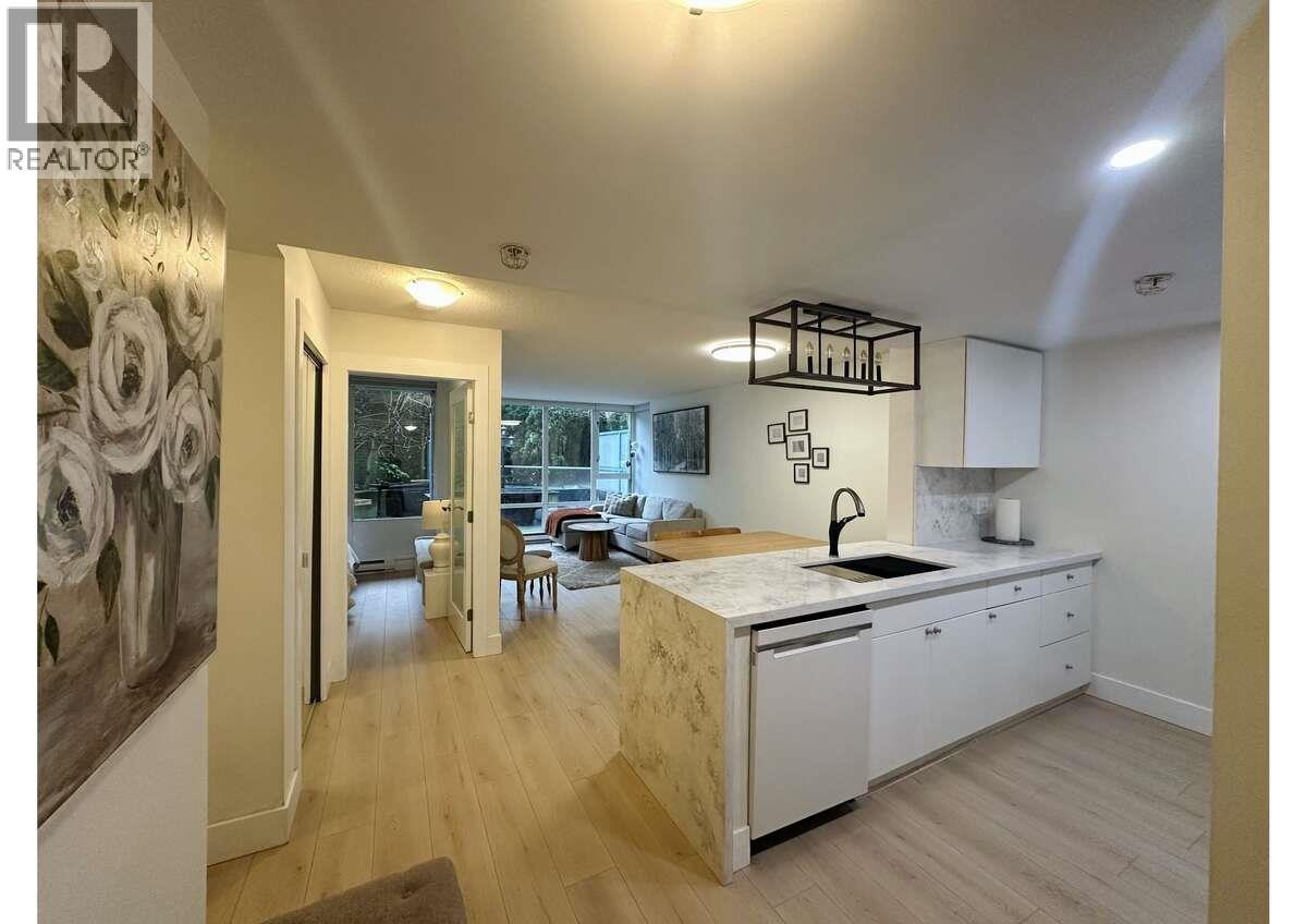 202 1033 Marinaside Crescent, Vancouver, British Columbia  V6Z 3A3 - Photo 3 - R3074656