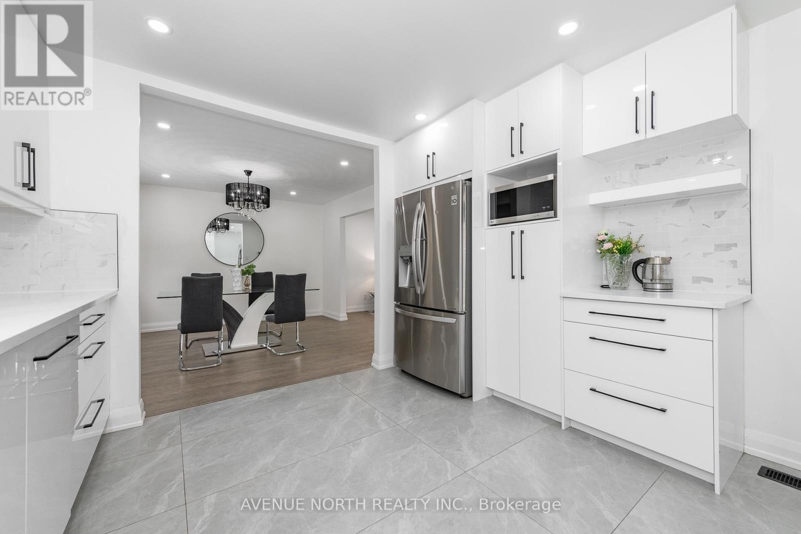 2007 Tawney Road, Ottawa, Ontario  K1G 1B5 - Photo 14 - X12856650