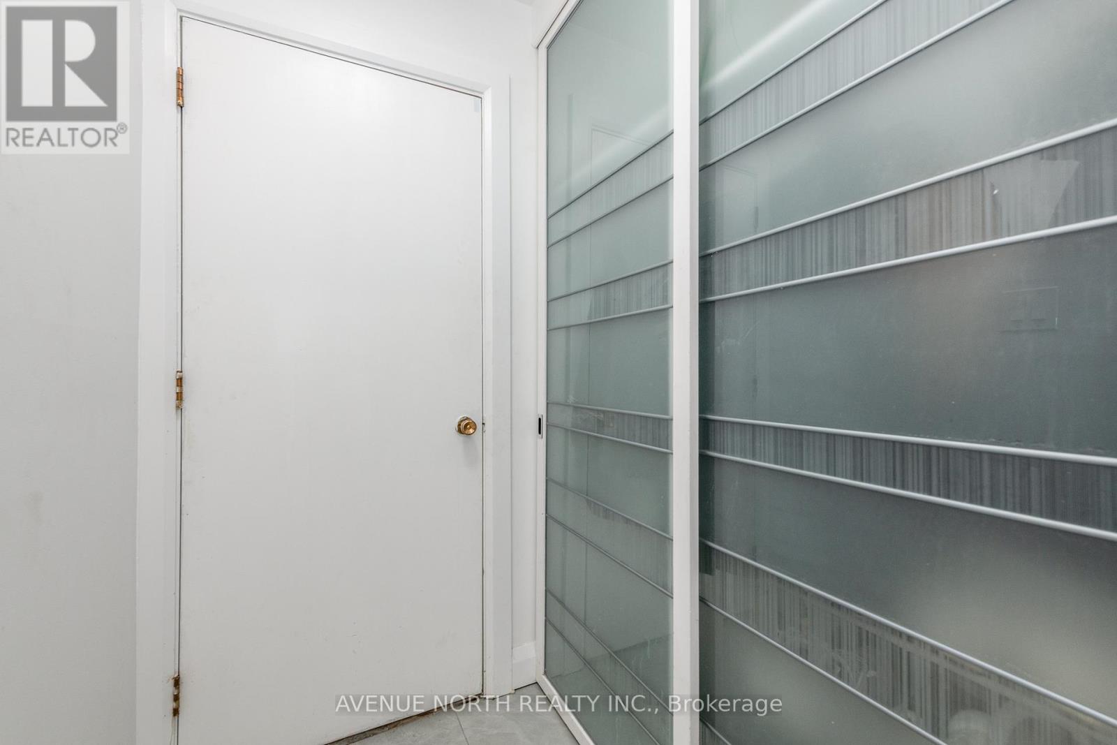 2007 Tawney Road, Ottawa, Ontario  K1G 1B5 - Photo 22 - X12856650