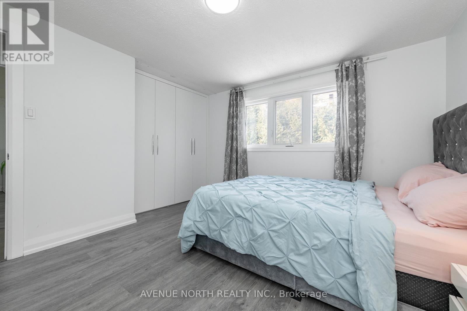 2007 Tawney Road, Ottawa, Ontario  K1G 1B5 - Photo 32 - X12856650