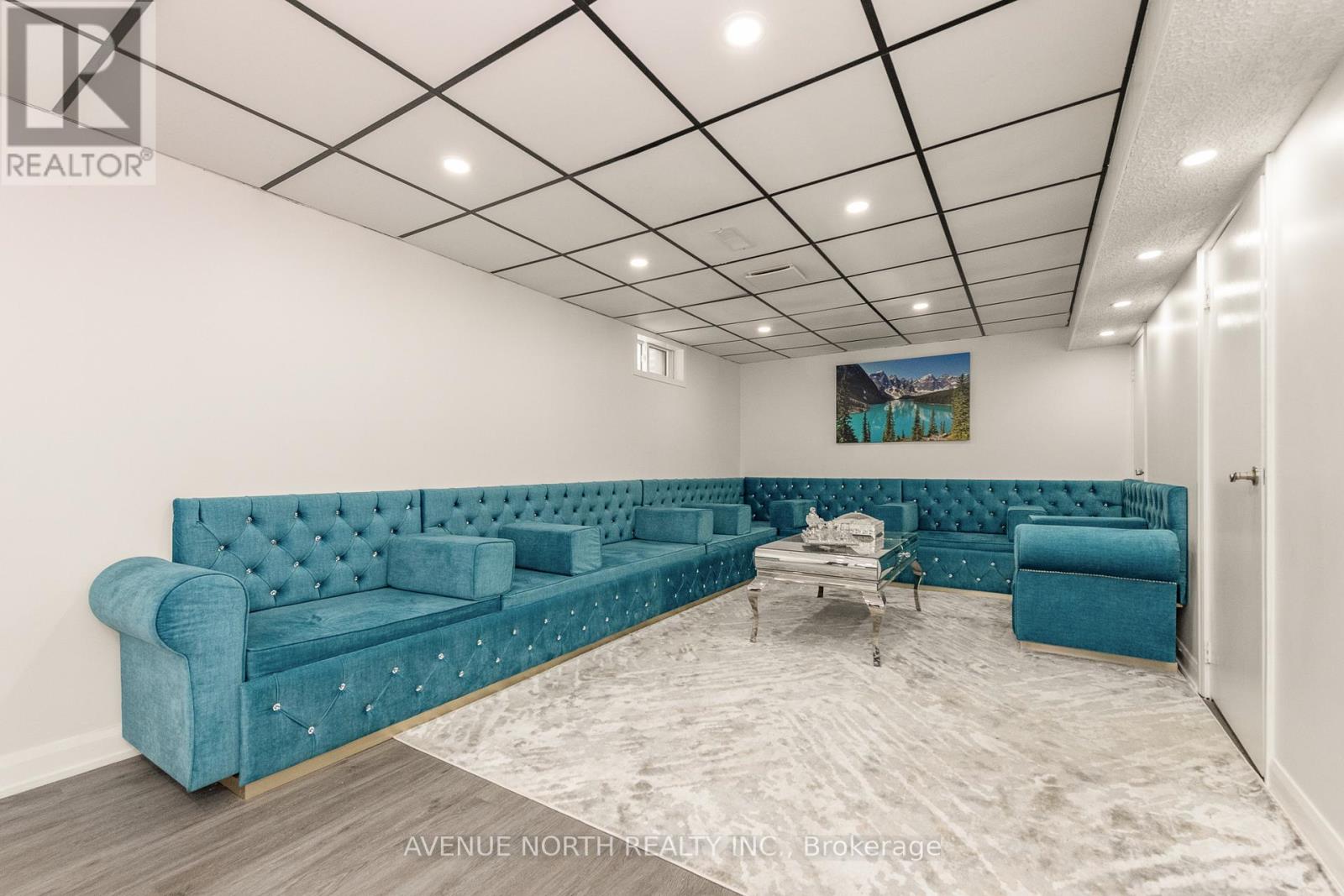 2007 Tawney Road, Ottawa, Ontario  K1G 1B5 - Photo 39 - X12856650