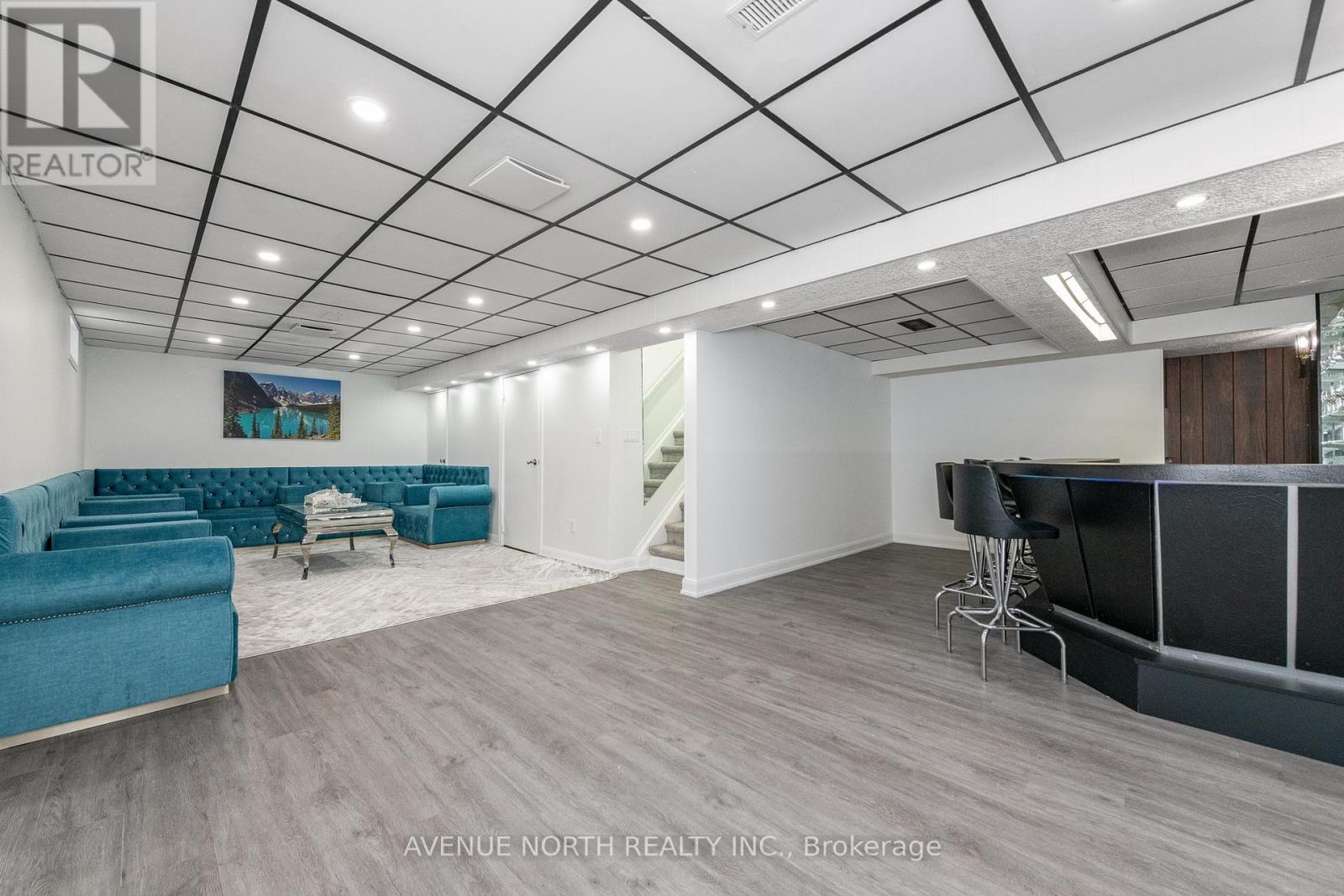 2007 Tawney Road, Ottawa, Ontario  K1G 1B5 - Photo 43 - X12856650