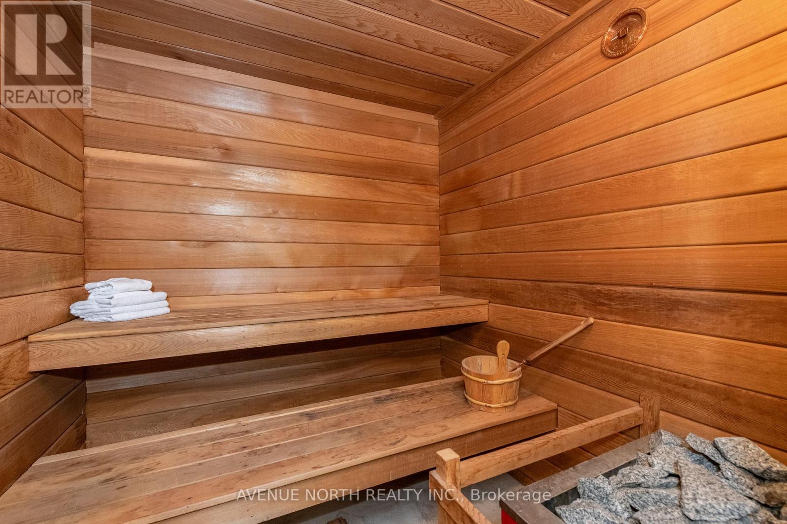 2007 Tawney Road, Ottawa, Ontario  K1G 1B5 - Photo 48 - X12856650