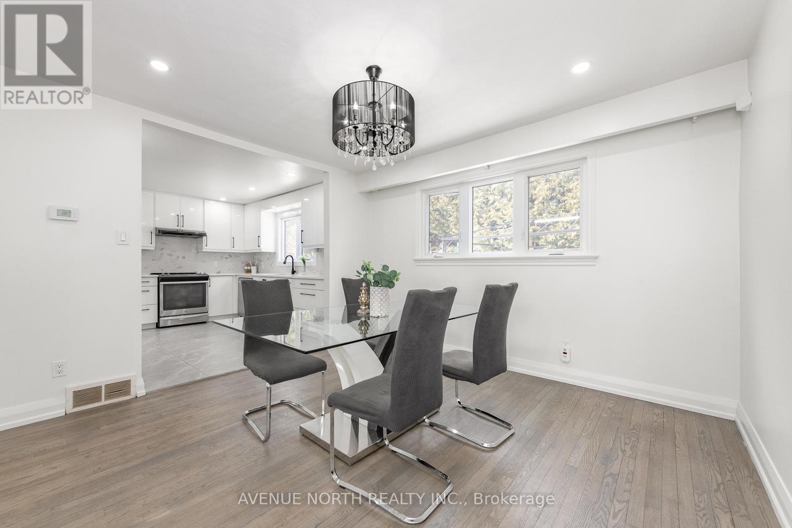 2007 Tawney Road, Ottawa, Ontario  K1G 1B5 - Photo 9 - X12856650