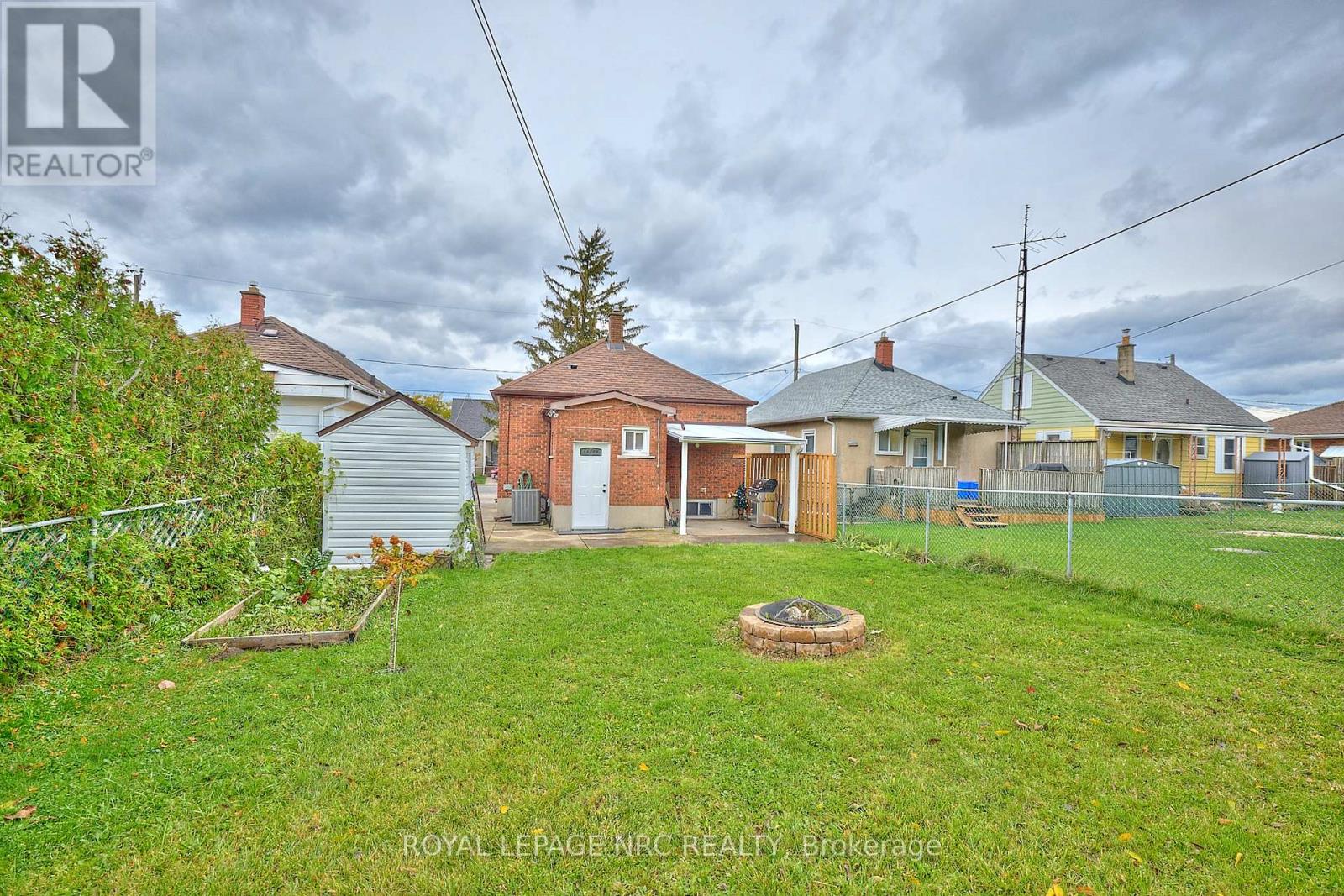 10 Fairburn Avenue, St. Catharines, Ontario  L2T 1B2 - Photo 23 - X12856566