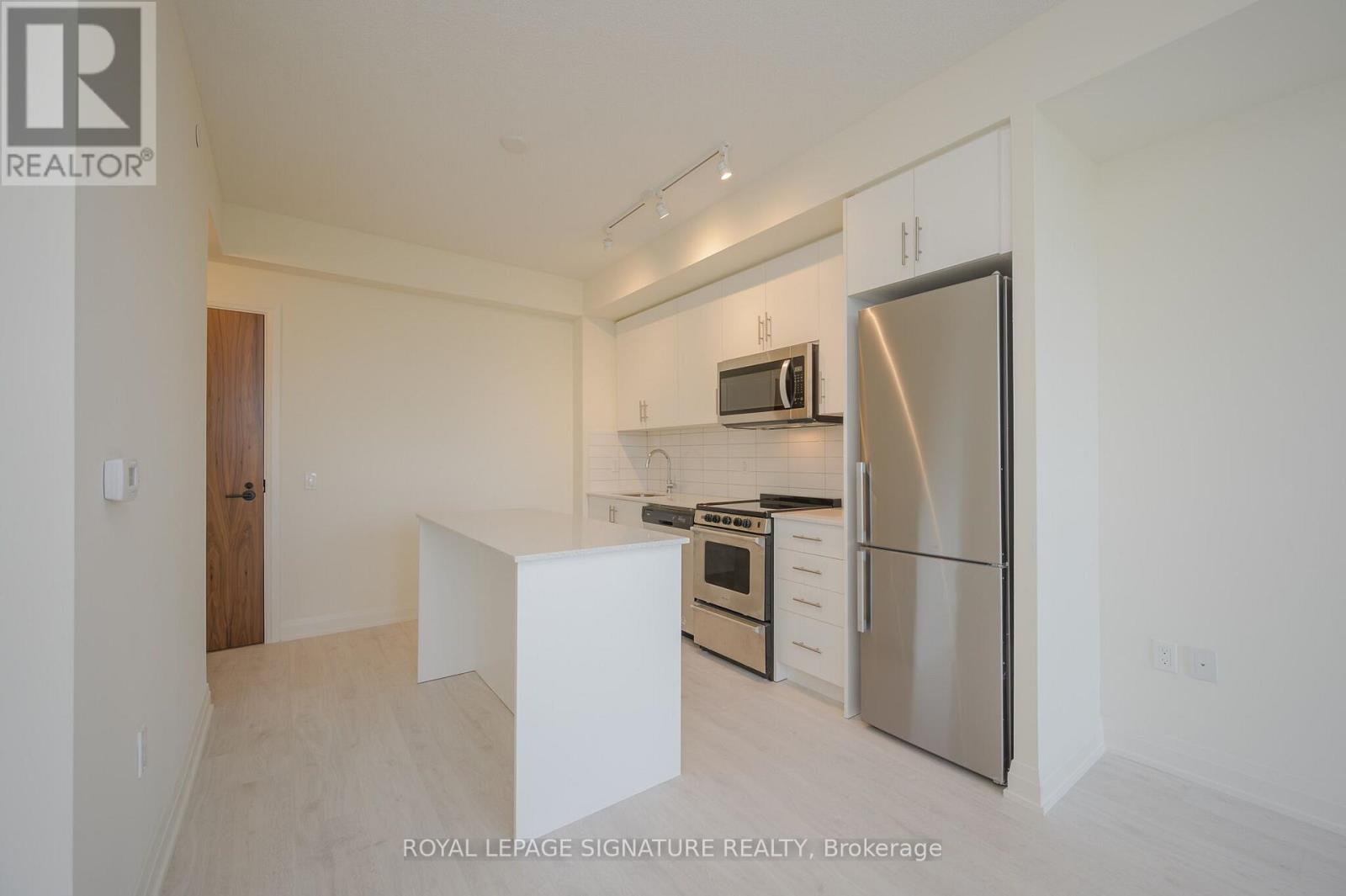 419 - 509 Dundas Street W, Oakville, Ontario  L6M 3M8 - Photo 10 - W12851606