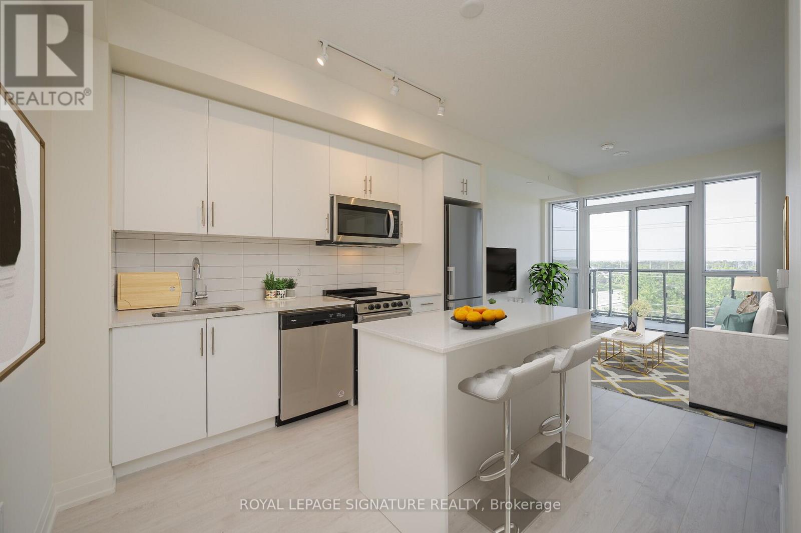 419 - 509 Dundas Street W, Oakville, Ontario  L6M 3M8 - Photo 3 - W12851606