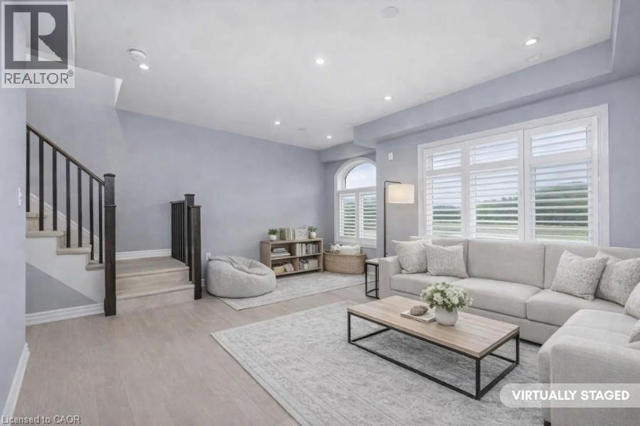 91 Borers Creek Circle, Waterdown, Ontario  L8B 1W3 - Photo 3 - 40804434