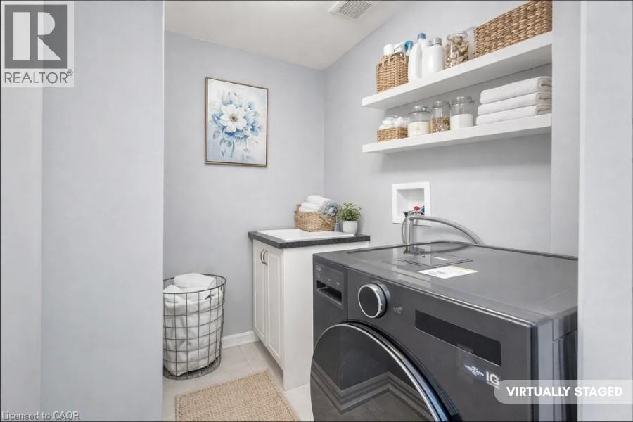 91 Borers Creek Circle, Waterdown, Ontario  L8B 1W3 - Photo 24 - 40804434