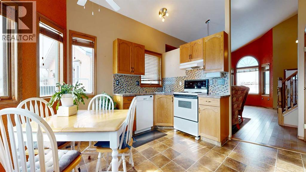 9203 96 Avenue, Sexsmith, Alberta  T0H 3C0 - Photo 6 - A2289489