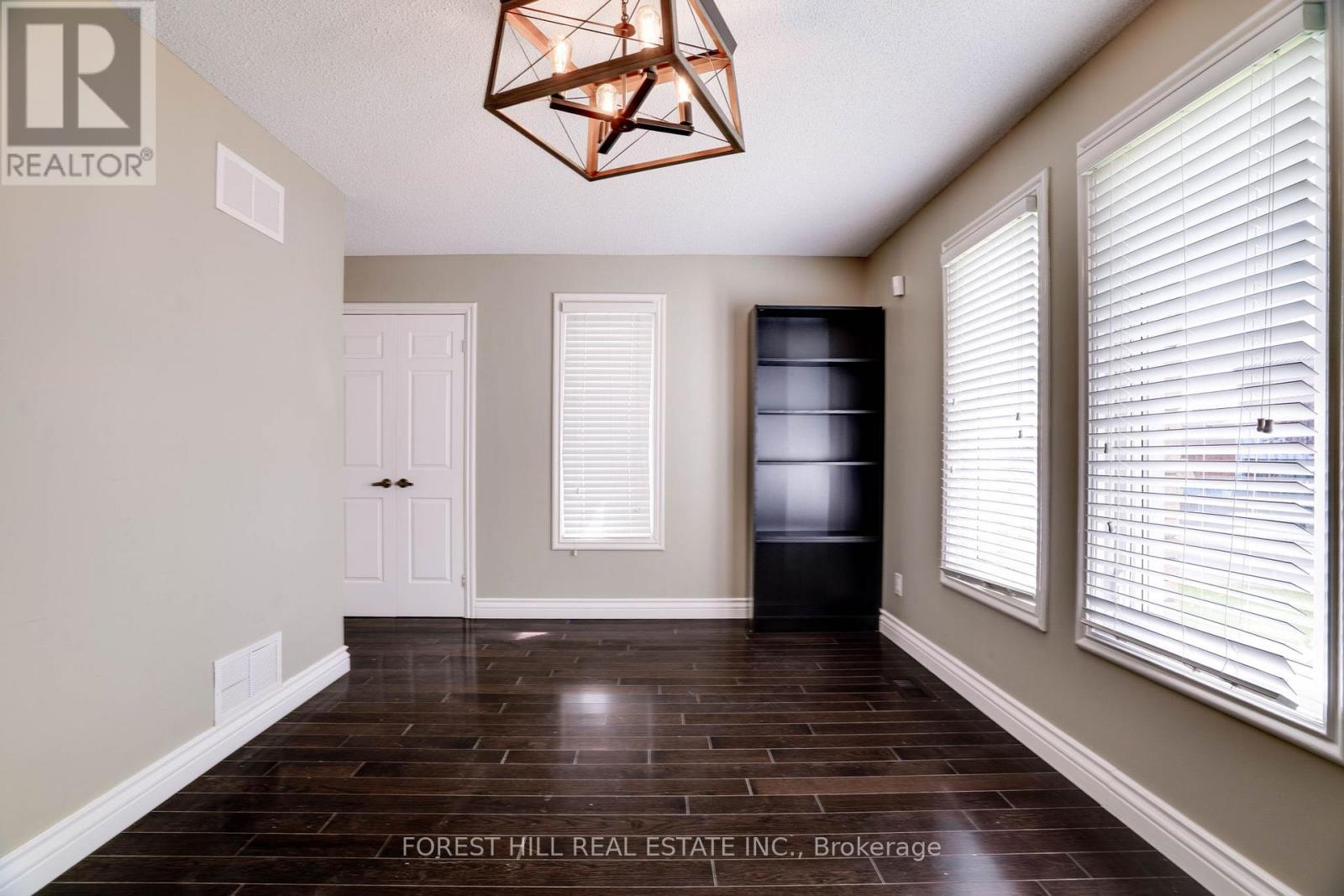 244 Waterloo Avenue, Toronto, Ontario  M3H 3Z4 - Photo 27 - C12856540