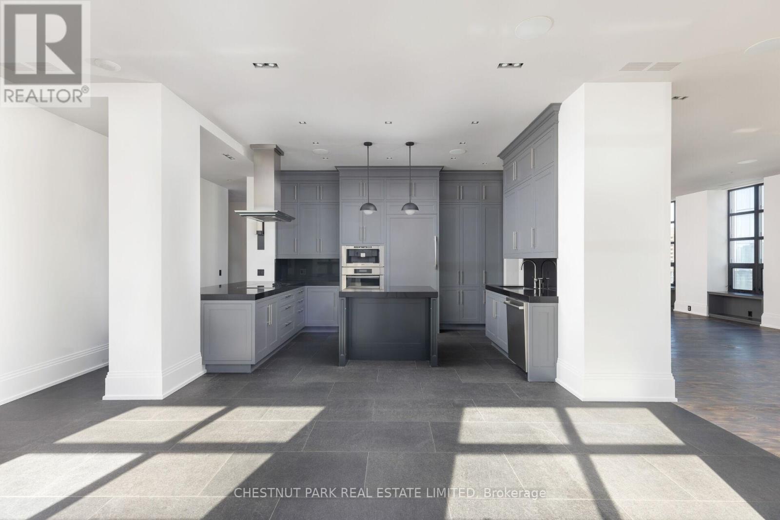 1601 - 68 Yorkville Avenue, Toronto, Ontario  M5R 3V7 - Photo 18 - C12856604