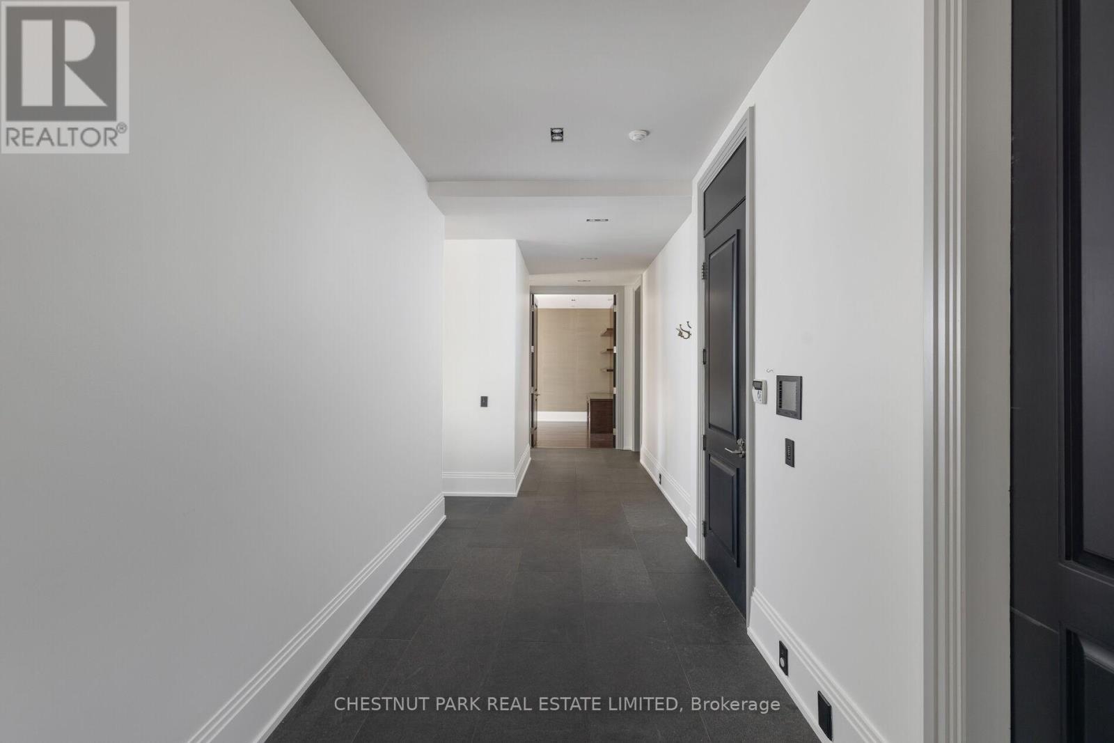 1601 - 68 Yorkville Avenue, Toronto, Ontario  M5R 3V7 - Photo 25 - C12856604