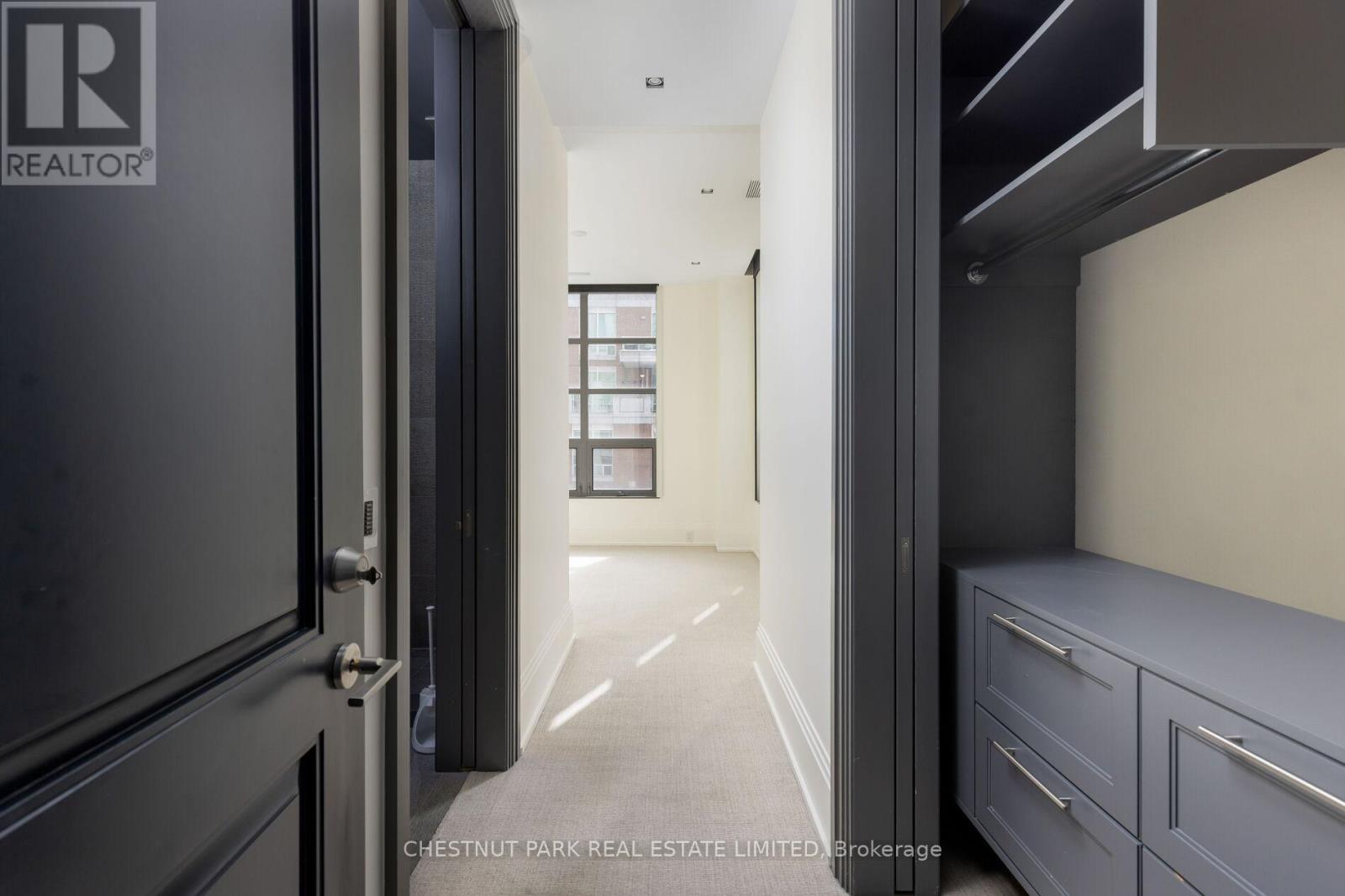 1601 - 68 Yorkville Avenue, Toronto, Ontario  M5R 3V7 - Photo 35 - C12856604