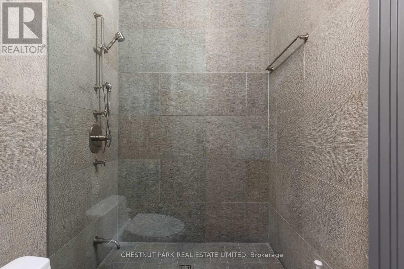 1601 - 68 Yorkville Avenue, Toronto, Ontario  M5R 3V7 - Photo 39 - C12856604