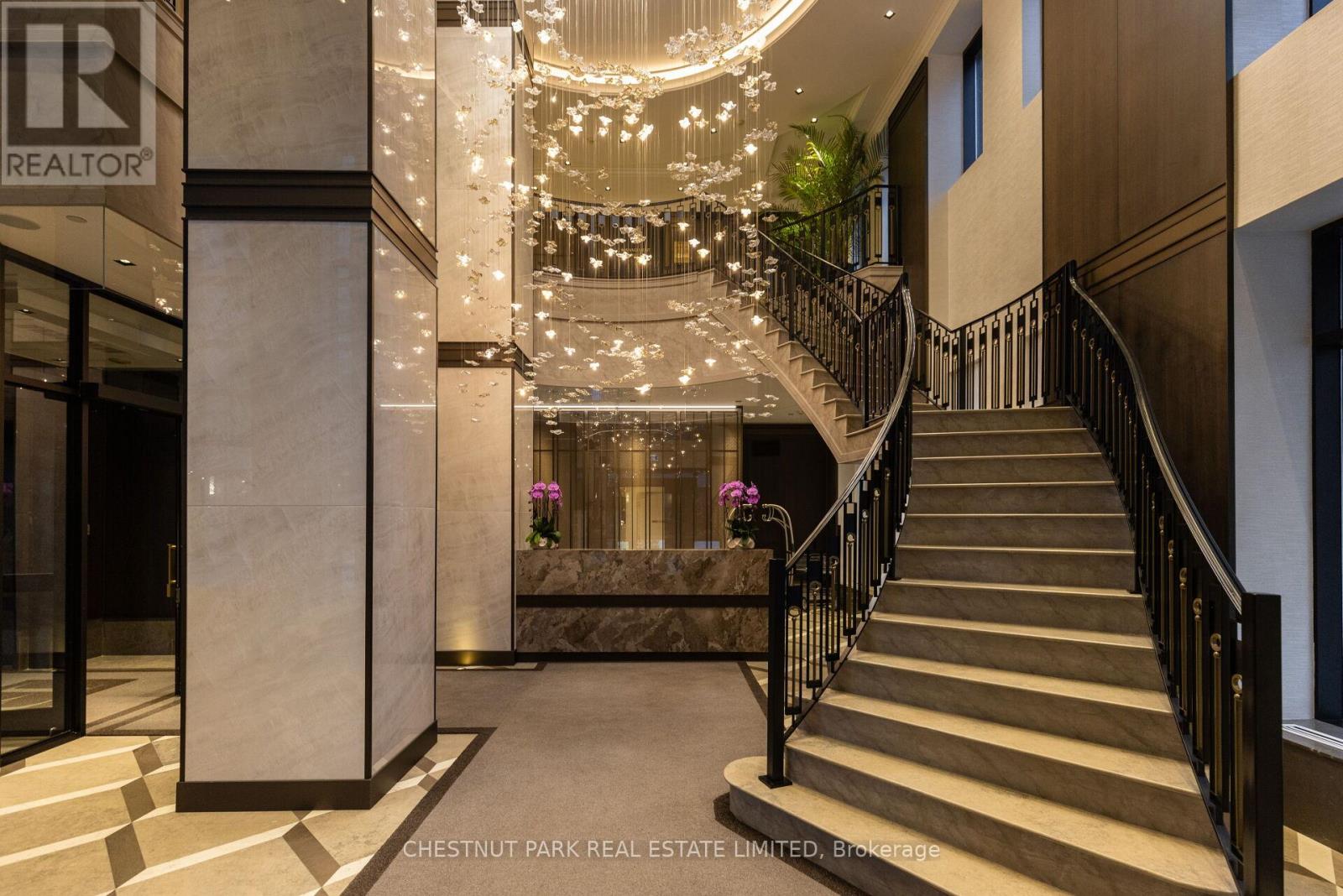 1601 - 68 Yorkville Avenue, Toronto, Ontario  M5R 3V7 - Photo 4 - C12856604