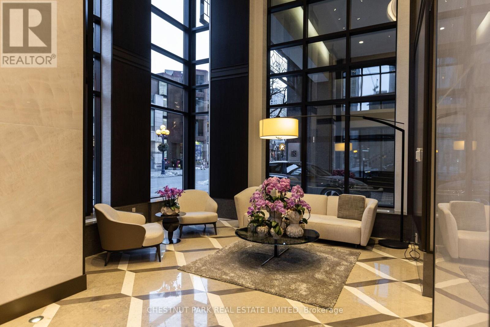 1601 - 68 Yorkville Avenue, Toronto, Ontario  M5R 3V7 - Photo 5 - C12856604