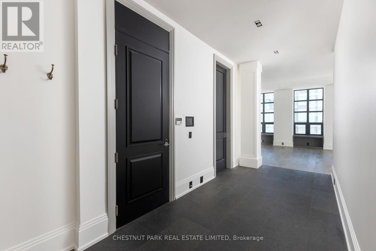 1601 - 68 Yorkville Avenue, Toronto, Ontario  M5R 3V7 - Photo 6 - C12856604