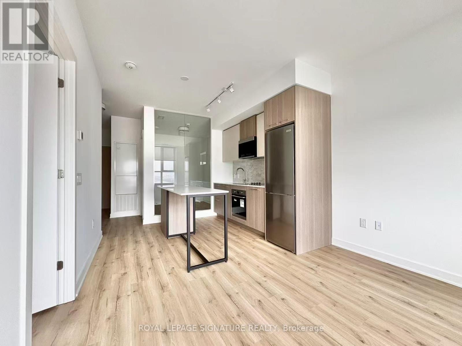 635 - 30 Dreamers Way, Toronto, Ontario  M5A 0Y7 - Photo 3 - C12856636