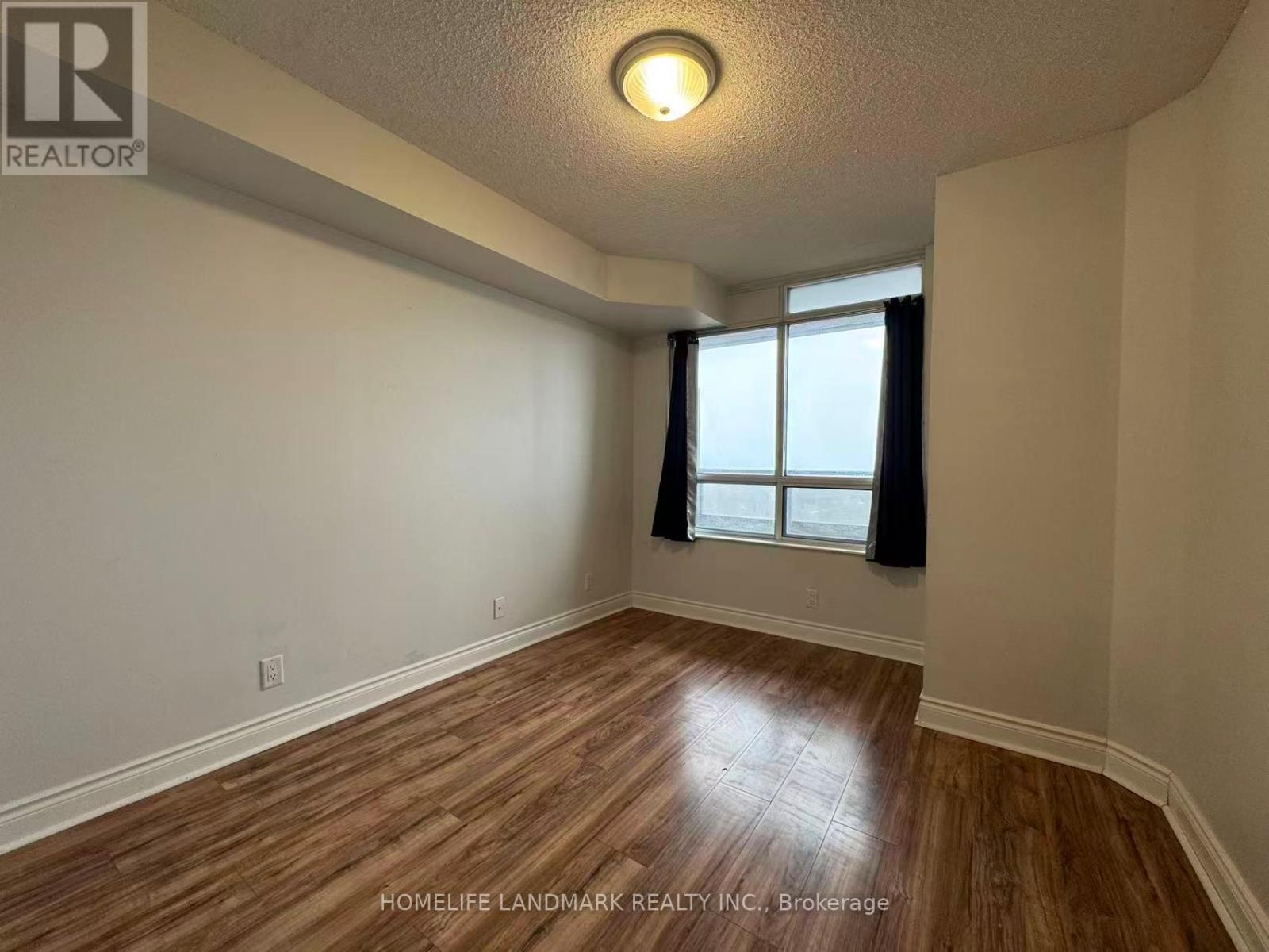 1005 - 78 Harrison Garden Boulevard, Toronto, Ontario  M2N 7E2 - Photo 4 - C12856652