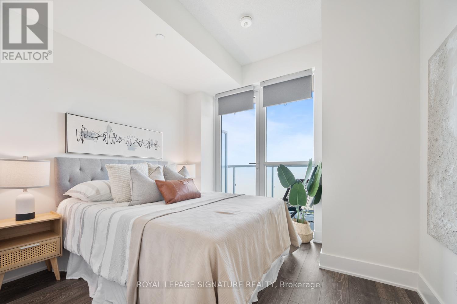 1611 - 188 Fairview Mall Drive E, Toronto, Ontario  M2J 0H7 - Photo 2 - C12856734