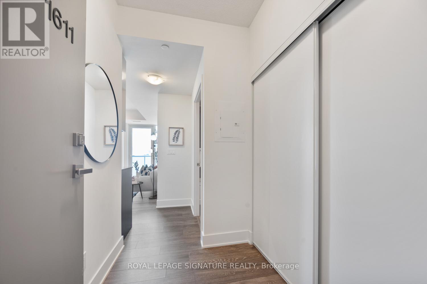 1611 - 188 Fairview Mall Drive E, Toronto, Ontario  M2J 0H7 - Photo 3 - C12856734