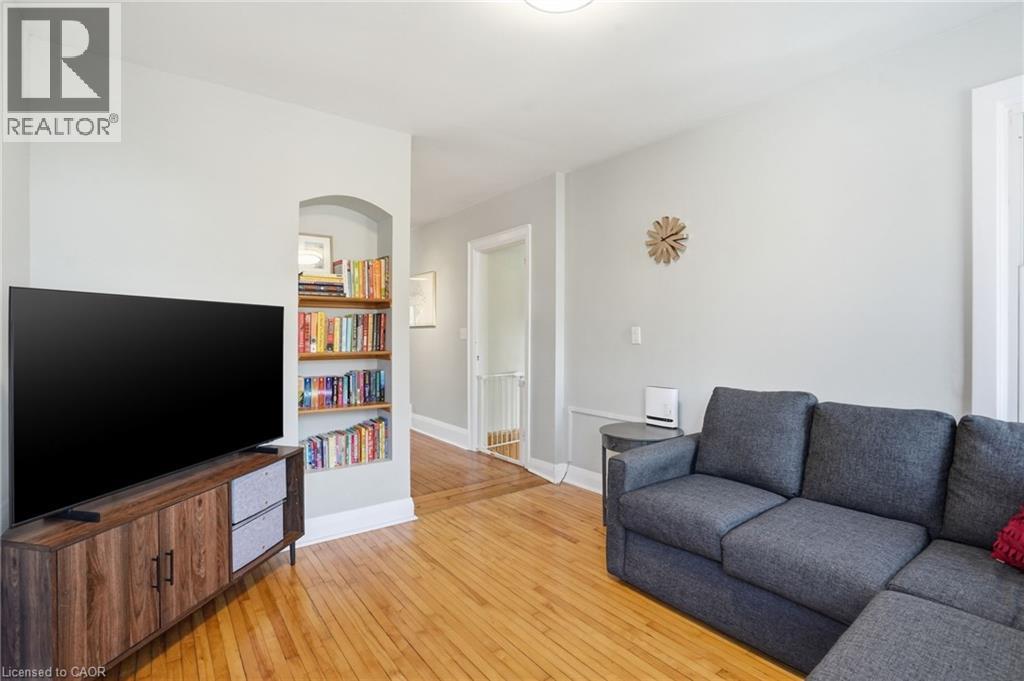 256 Stanley Avenue, Hamilton, Ontario  L8P 2L6 - Photo 13 - 40810169