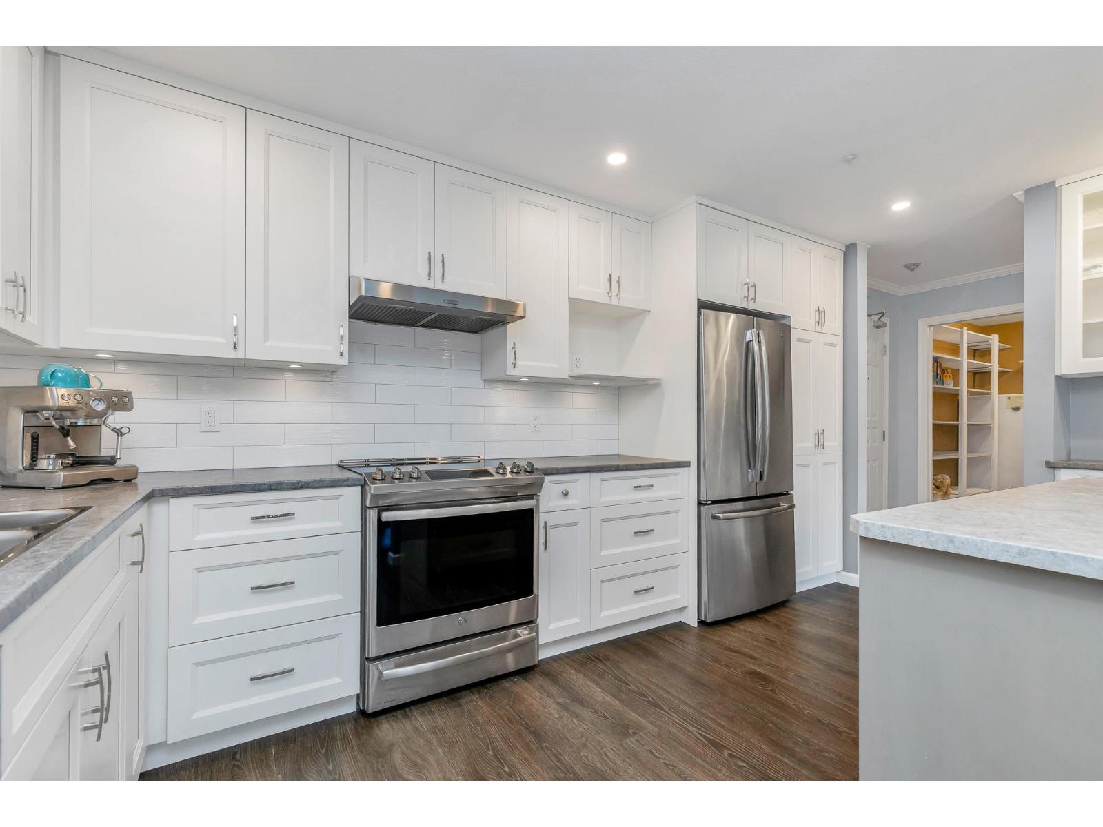 225 2451 Gladwin Road, Abbotsford, British Columbia  V2T 3N8 - Photo 8 - R3096478