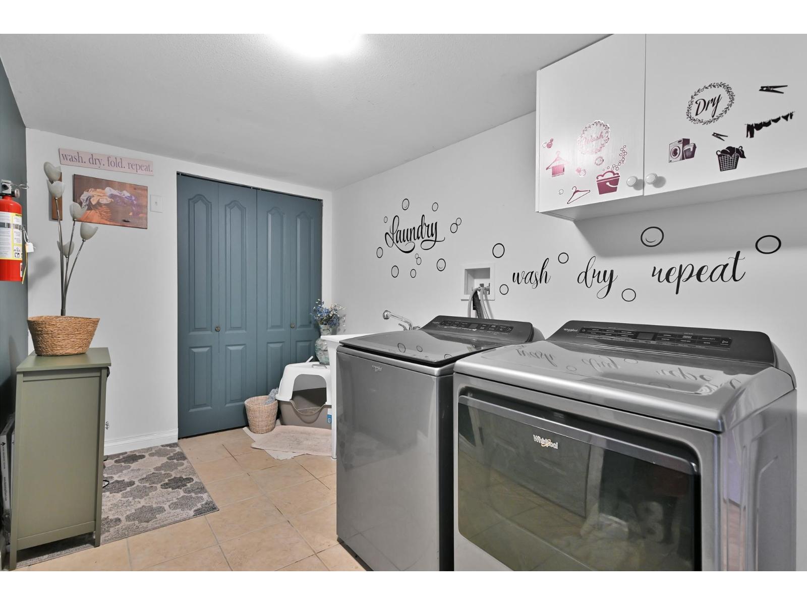 8021 Melburn Drive, Mission, British Columbia  V2V 7B6 - Photo 17 - R3070236