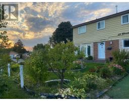 18 GEMSHAW CRESCENT, Toronto, Ontario