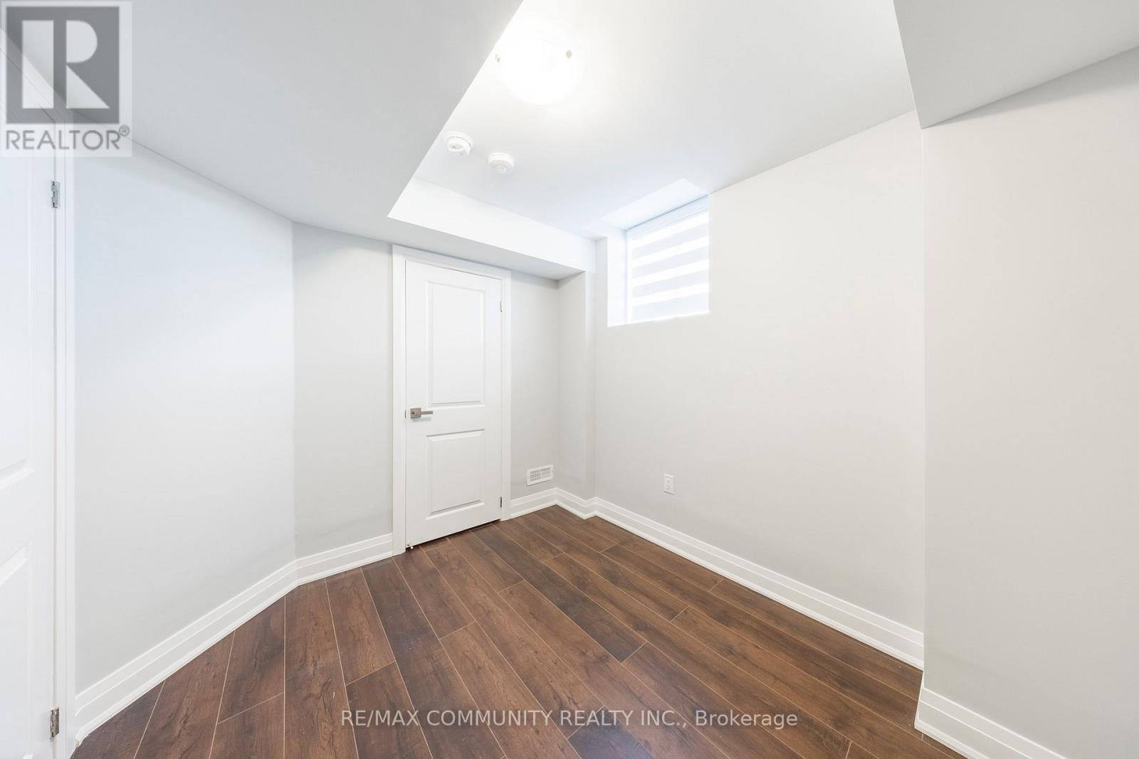 1089 Orenda Street, Pickering, Ontario  L1X 2R2 - Photo 15 - E12856694