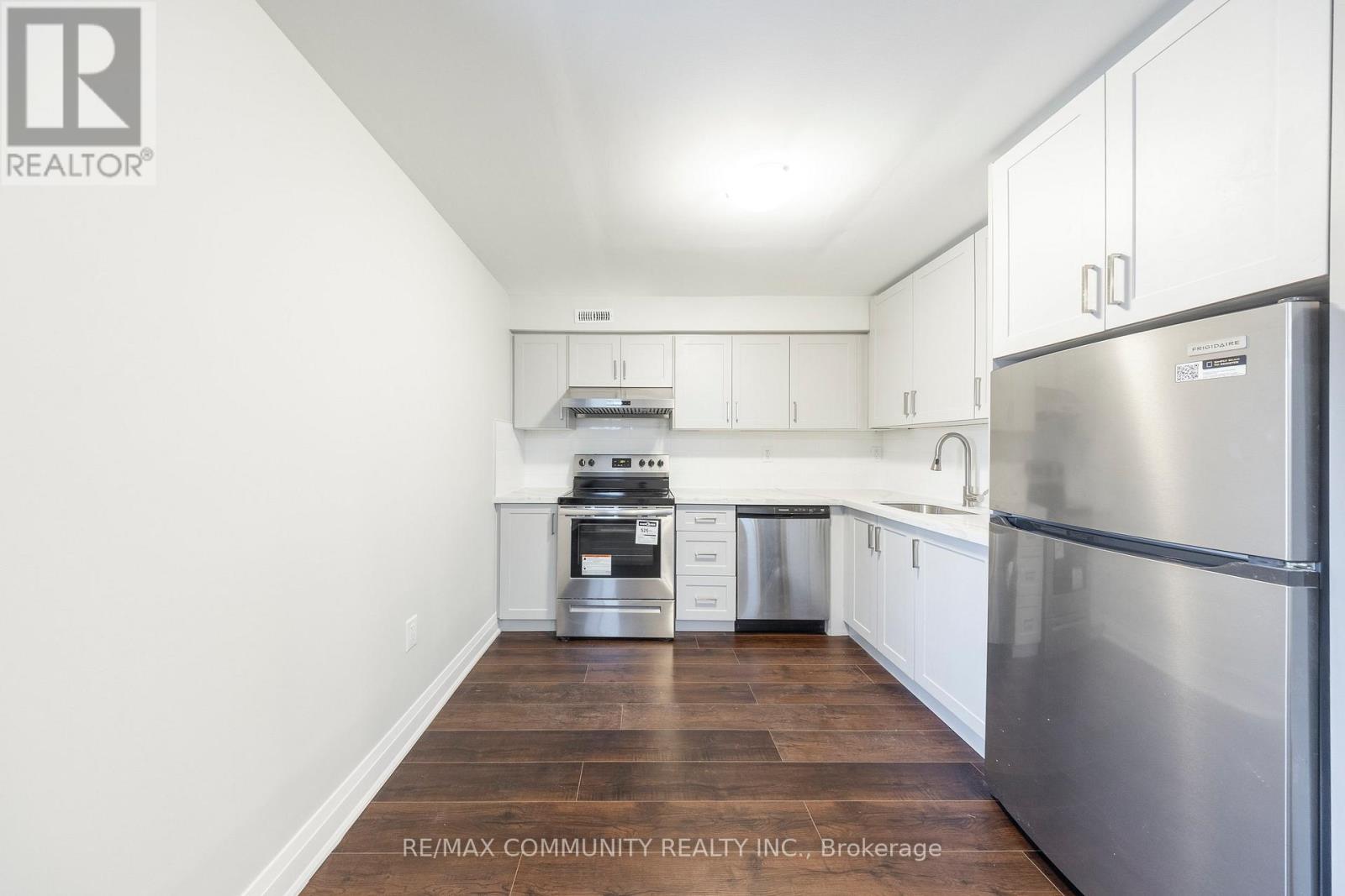 1089 Orenda Street, Pickering, Ontario  L1X 2R2 - Photo 8 - E12856694