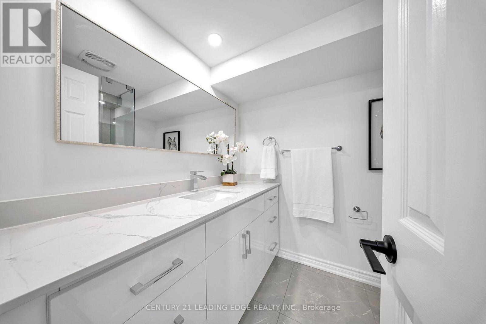 Bsmt - 1084 Willowdale Avenue, Oshawa, Ontario  L1H 1W6 - Photo 6 - E12856698