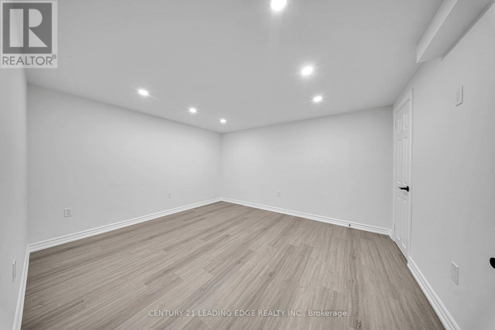 Bsmt - 1084 Willowdale Avenue, Oshawa, Ontario  L1H 1W6 - Photo 8 - E12856698