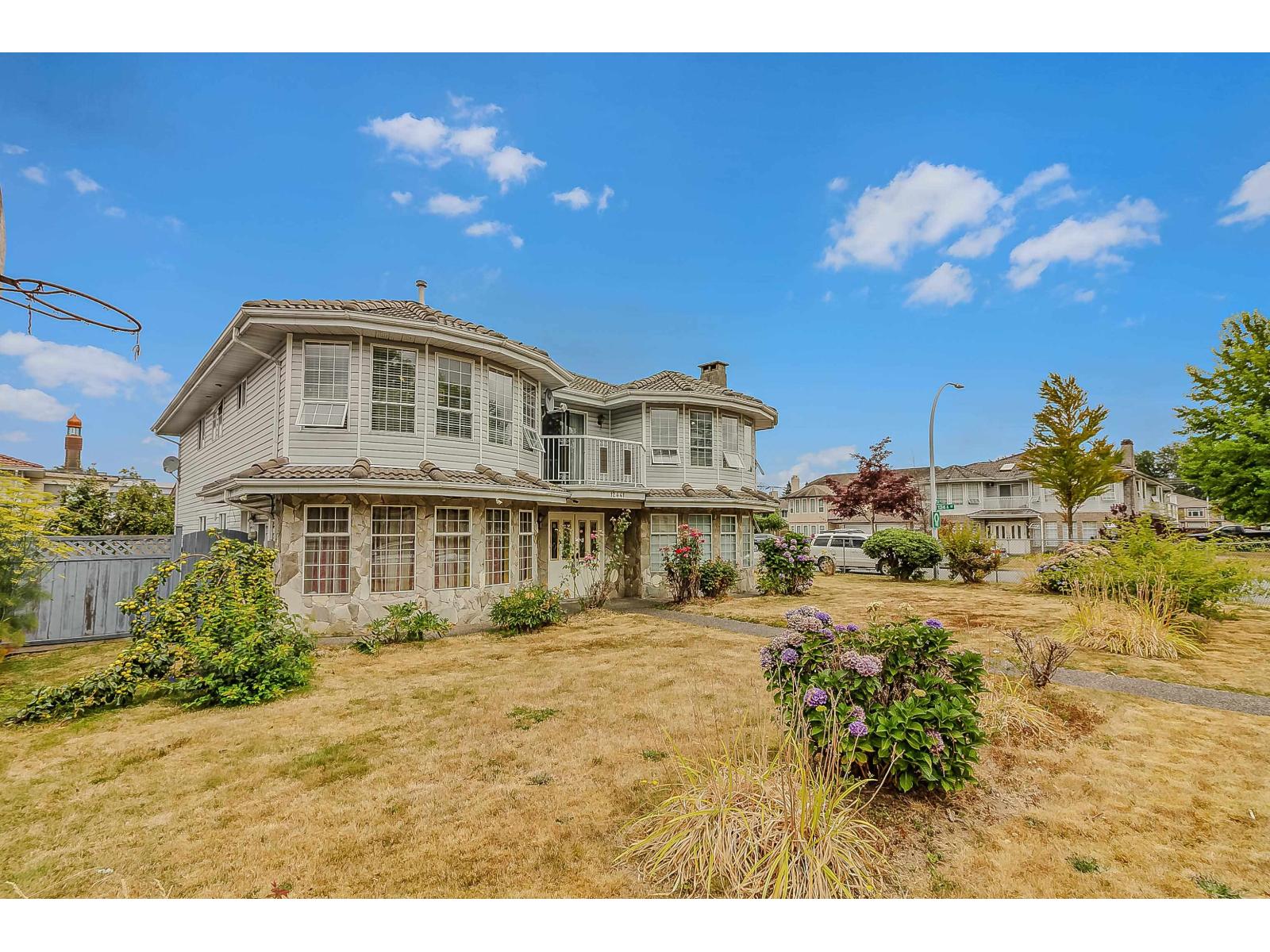 12441 71a Avenue, Surrey, British Columbia  V3W 0P7 - Photo 2 - R3096959