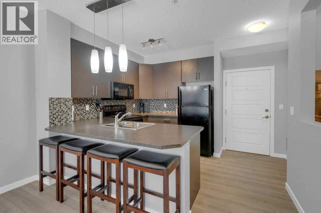 207, 207 Sunset Drive, Cochrane, Alberta  T4C 0H7 - Photo 7 - A2290337