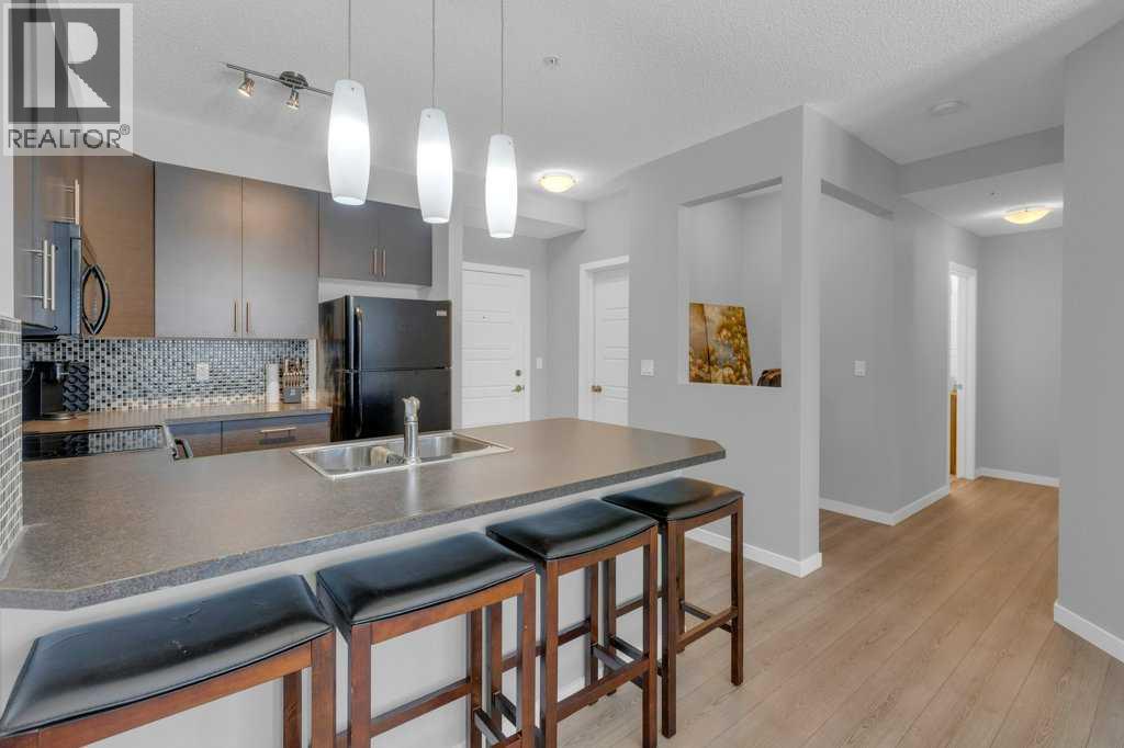 207, 207 Sunset Drive, Cochrane, Alberta  T4C 0H7 - Photo 8 - A2290337