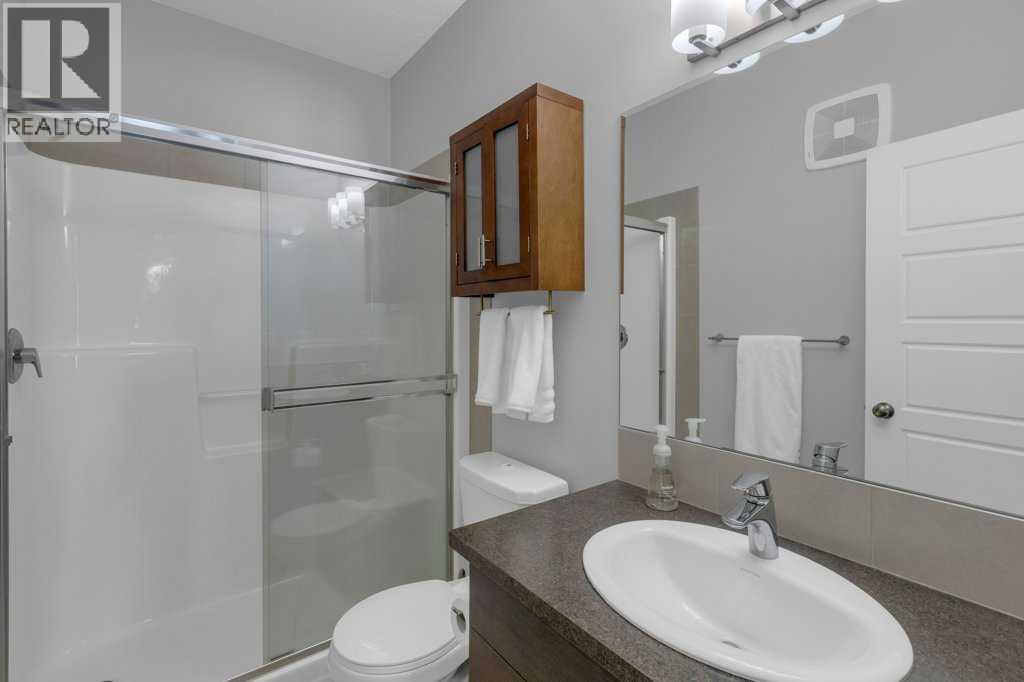 207, 207 Sunset Drive, Cochrane, Alberta  T4C 0H7 - Photo 23 - A2290337