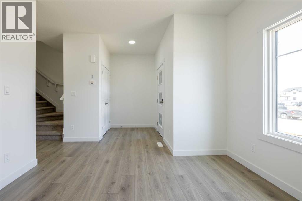 134 Heartland Street, Cochrane, Alberta  T4C 3L9 - Photo 5 - A2291378