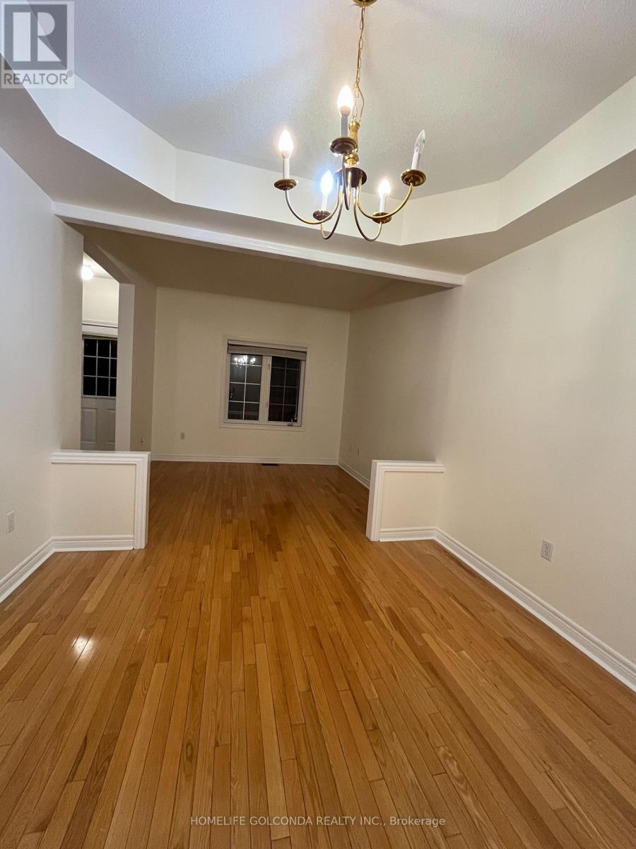 471 South Unionville Avenue, Markham (Village Green-South Unionville), Ontario  L3R 5G8 - Photo 20 - N12856528